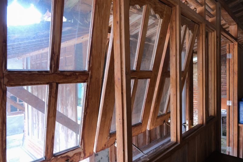 Window Replacement on a Cottage